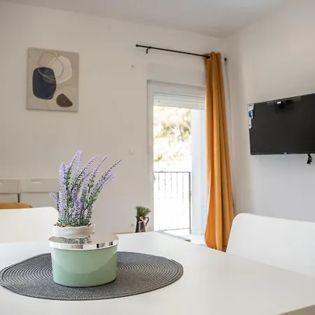 Lucija Lägenhet Milna (Brac)