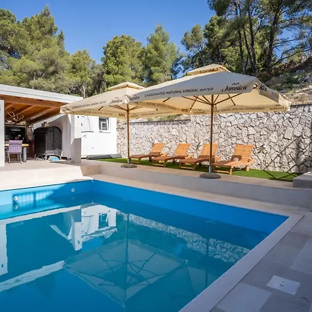 Lucija Apartament