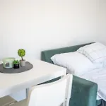 Lucija Apartment *