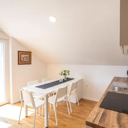 Apartament Lucija Milna (Brac)